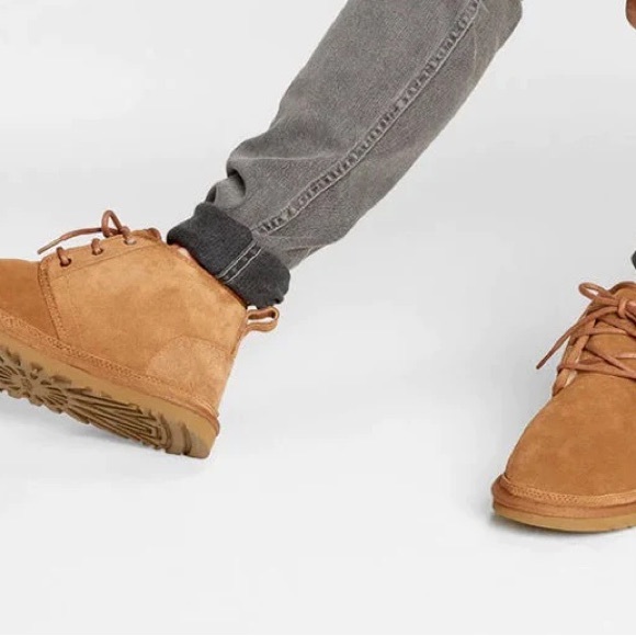 UGG Neumel Boot - Picture 4 of 15